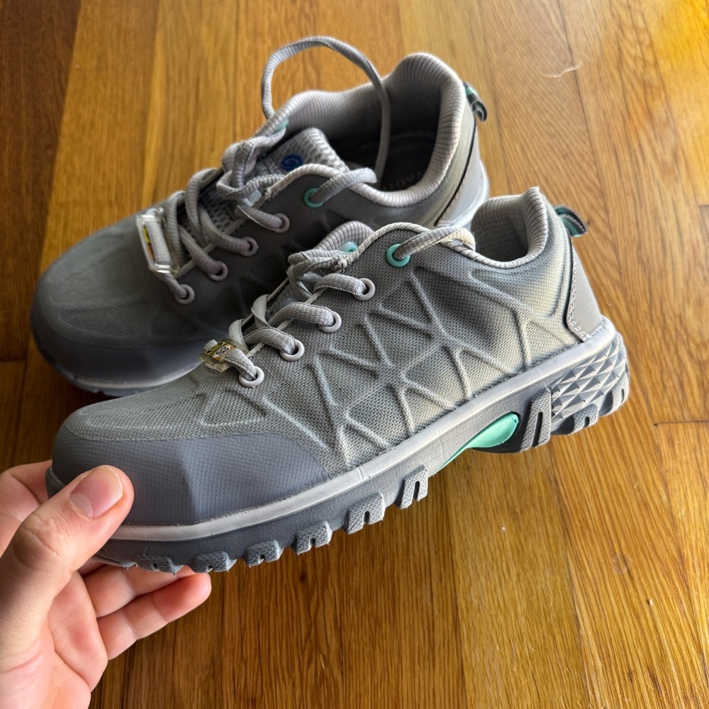 Like New Nautilus Safety Sneakers